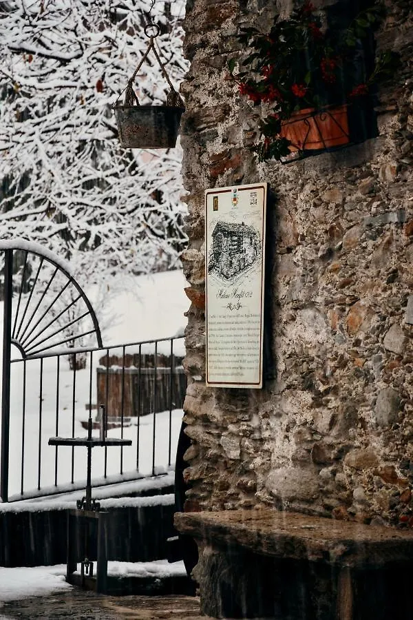 La Volta - Lake Como Heritage Home In Molino Maufet Watermill - Patio On The Garden Colico Holiday home